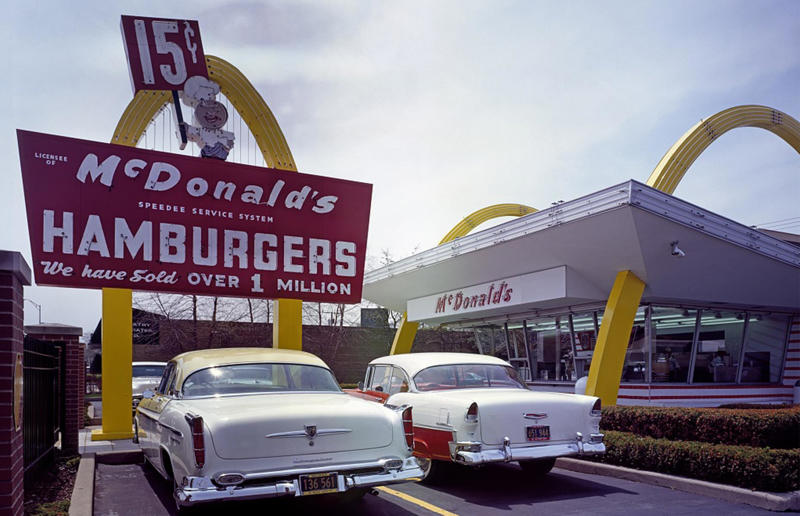The America of yesteryear, 1940s: America reaches new heights, 1940s: A country at war, 1940s: Beacons of knowledge, 1940s: The Big Apple before, 1940s: Natural wonders, 1950s: A post-war boom, 1950s: America on track, 1950s: Streetcars in San Francisco, 1950s: Bright lights in Sin City, 1950s: Golden Arches, 1950s: Disney dreams, 1960s: Swinging Sixties, 1960s: Freedom Riders, 1960s: Summer of Love, 1960s: The Gateway Arch, 1960s: Seattle's changing skyline, 1960s: America on the road, 1970s: More Disney magic, 1970s: Demonstrations in DC, 1970s: Changes in the Big Apple, 1980s: More Floridian theme parks, 1980s: DC gets a brand new monument, 1990s: A new Las Vegas landmark, 2000s: A new millennium, 2000s: The aftermath of 9/11, 2010s: Hogwarts comes to America, 2010s: Black Lives Matter, 2020s: Deserted streets, 2020s: Cleaner cities