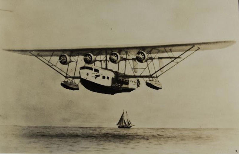 1931: Sikorsky S-40 On air and sea, 1923: Dornier Wal, 1926: Dornier Superwal, 1929: Dornier Do X, 1931: Sikorsky S-40, 1935: Martin M-130, 1935: Latécoère 521, 1936: Short Empire, 1938: Boeing 314 Clipper, 1942: Latécoère 631, 1952: Saunders-Roe Princess, 2017: Dornier-Seastar, 2026: ICON A5