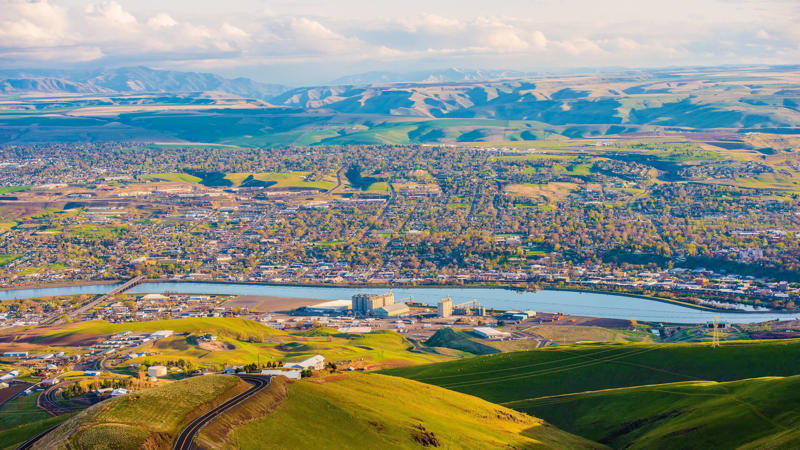 Idaho 48. Massachusetts, 47. Washington, 45. Utah, 44. New Jersey, 43. Oregon, 41. Montana, 40. Rhode Island, 39. Idaho, 37. Arizona, 36. New York, 35. Maryland, 33. Connecticut, 32. Virginia, 31. Maine, 29. Delaware, 28. Alaska, 27. Wyoming, 25. North Carolina, 24. Georgia, 23. Tennessee, 21. New Mexico, 20. South Dakota, 19. South Carolina, 17. Pennsylvania, 16. Illinois, 15. North Dakota, 13. Missouri, 12. Indiana, 11. Michigan, 9. Alabama, 8. Kansas, 5. Arkansas, 4. Kentucky, 3. Louisiana, 2. Mississippi