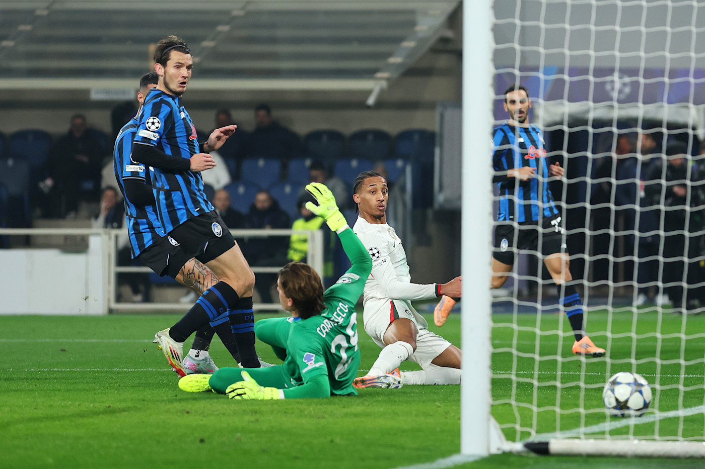 Chelsea tak berkutik saat lawan Atalanta