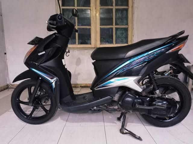 Kelebihan dan Kekurangan Yamaha Xeon, Sempat Jadi Skutik Kasta Tertinggi Yamaha, Desain Stylish dan Sporty, Terinspirasi Muscle Car, Memiliki Fitur Fungsional yang Lengkap, Yamaha Xeon, Harga Bekas Terjun Bebas, Tangki Kecil tapi Bensin Boros, Aki Gampang Tekor 