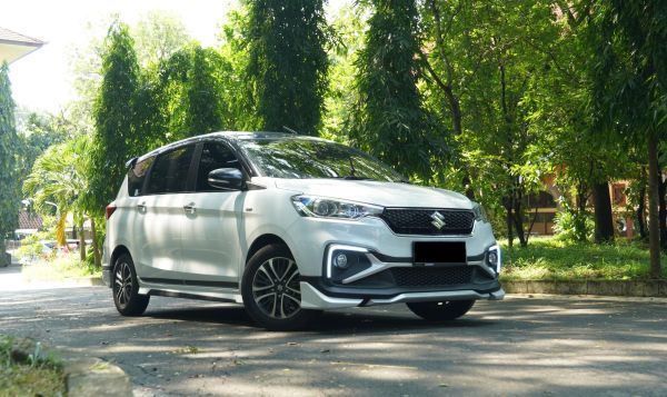 All New Suzuki Ertiga, jalan tanjakan, Transmisi matik, Keunggulan Transmisi Matik Suzuki Saat Melibas Tanjakan di Liburan Weekend, Risiko Mobil Matik di Jalan Menanjak, Tips Menghadapi Tanjakan dengan Mobil Matik, Keunggulan All New Ertiga Saat Menghadapi Tanjakan, Transmisi Otomatis Modern yang Responsif, Perpaduan Kenyamanan dan Performa Andal, Keunggulan Transmisi Otomatis Suzuki, Kesimpulan, FAQ Tantangan Mobil Matik Saat Melibas Tanjakan