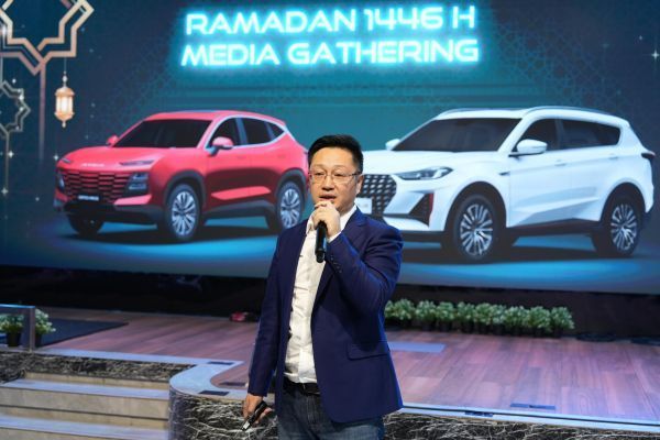 Jetour Indonesia, JETOUR X50e, Interior JETOUR X50e EV, Kombinasi Kenyamanan, Teknologi, dan Keamanan dalam Satu Paket Modern, Desain Interior JETOUR X50e EV, Modern dan Fungsional, Teknologi Canggih di Dalam Kabin, Tabel Spesifikasi Interior JETOUR X50e EV, Keamanan dan Kenyamanan Berkendara, JETOUR X50e EV, Kendaraan Ramah Lingkungan untuk Petualangan Urban, Rencana JETOUR ke Depan, Dukungan Purna Jual, Bengkel Siaga JETOUR, Kesimpulan, FAQ Interior JETOUR X50e EV