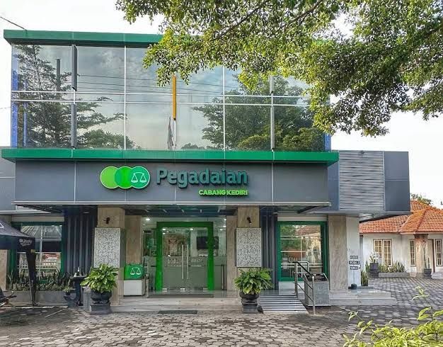 Cara Gadai Motor di Pegadaian; Bermanfaat Kala Butuh Uang Mendesak, Mengenal Gadai Motor di Pegadaian, Jenis Layanan Gadai Motor di Pegadaian, Syarat Gadai BPKB Motor di Pegadaian, Prosedur Gadai Motor di Pegadaian, Estimasi Nilai Pinjaman dan Biaya, Keuntungan Gadai Motor di Pegadaian, Tips Sebelum Menggadaikan Motor, Kesimpulan, FAQ: Gadai Motor di Pegadaian