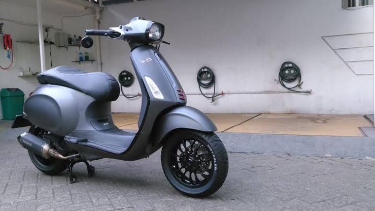 5 Cara Merawat Cat Doff pada Sepeda Motor, Tetap Awet dan Tidak Cepat Kusam, 1. Hindari Langsung Mengelap Saat Kotor, 2. Gunakan Sabun Khusus Cuci Motor, 3. Gunakan Cairan Poles Berbahan Dasar Air, 4. Gunakan Kain Lembut dan Khusus, 5. Hindari Sinar Matahari Langsung dan Bahan Kimia