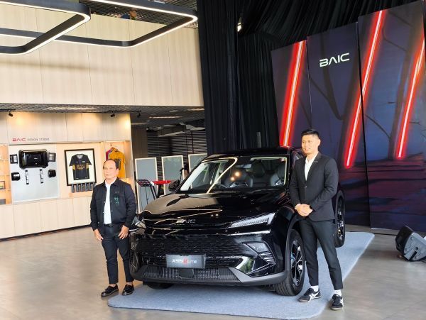 BAIC, x55 ii, SUV kompak, BAIC X55 II Prime dan Lite 2025, Hadir Kembali dengan Harga Lebih Kompetitif, Mengenal BAIC X55 II, SUV Kompak dengan DNA Premium, Harga dan Varian BAIC X55 II Prime dan Lite, Perbedaan BAIC X55 II Prime dan Lite, Spesifikasi dan Performa BAIC X55 II, Posisi BAIC X55 II di Pasar SUV 4x2, Strategi BAIC di 2025, Mengapa Memilih BAIC X55 II Prime atau Lite?, Kesimpulan, FAQ: BAIC X55 II Facelift Lite dan Prime 2025