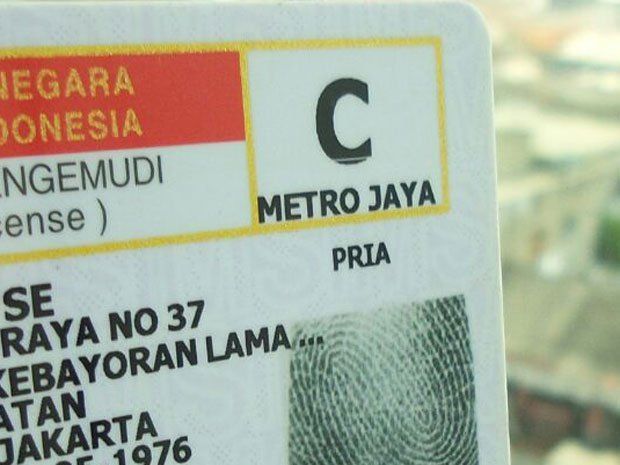 Penggolongan SIM C, proses pembuatan SIM, Syarat Perpanjangan SIM, biaya bikin SIM, harga pembuatan SIM C, syarat pembuatan sim, biaya perpanjang sim, biaya SIM C nembak, Harga Pembuatan SIM C Nembak Jauh Lebih Mahal, Biaya Resmi Cuma Segini