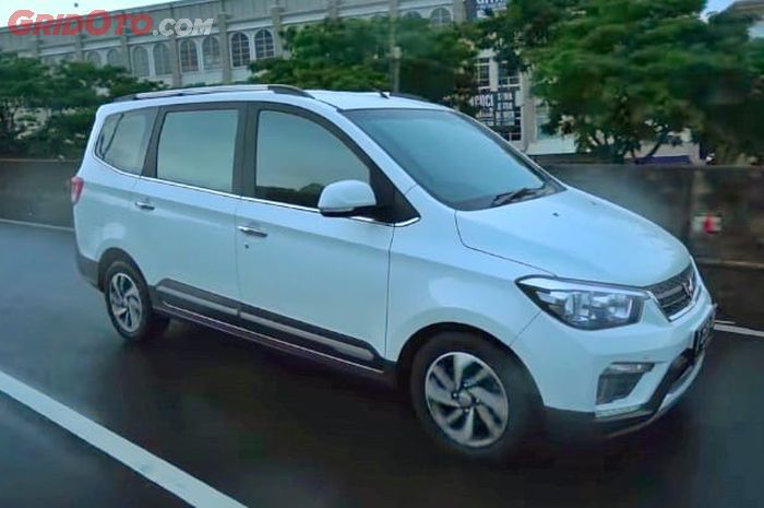 Wuling Confero, confero bekas, mobil bekas Wuling Confero, harga mobil bekas wuling confero, Mobil bekas Wuling, Lebih Murah dari Avanza, Mobil Bekas Wuling Confero Dijual Segini