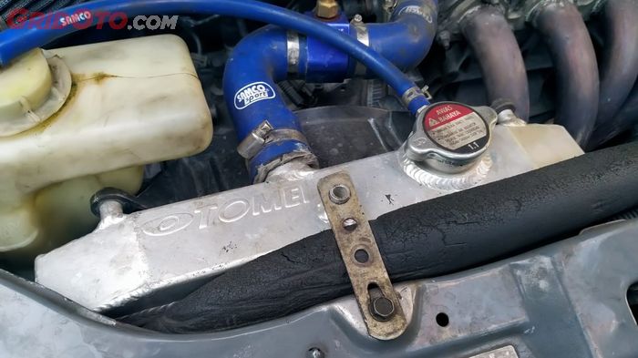 Radiator, mobil, air radiator, radiator mobil, Penyebab Air Radiator Mobil Cepat Kosong, Jangan Disepelekan
