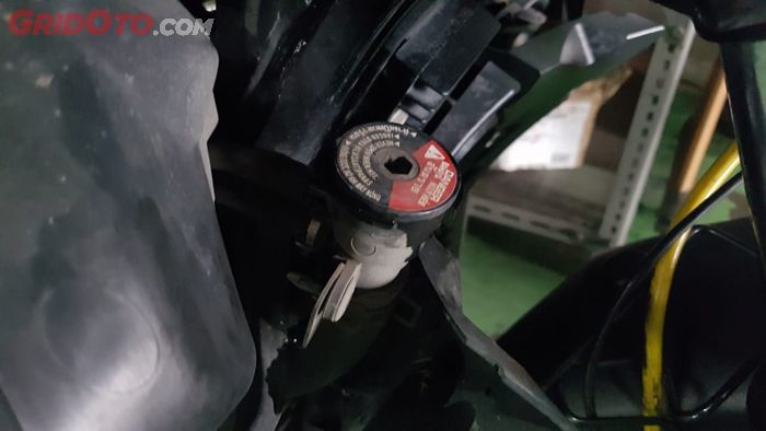 mobil bekas, radiator mobil, air radiator mobil, penyebab air radiator sering habis, kenapa air radiator sering habis, air radiator mobil sering habis, Akhirnya Tahu, Penyebab Air Radiator di Motor Matic Sering Habis