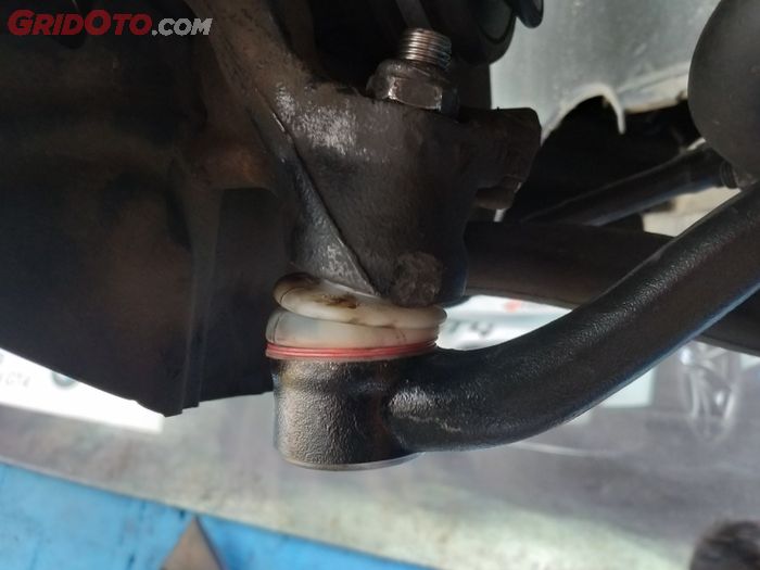 mobil, power steering, power, setir, steering, Setir Getar, Setir Mobil Bergetar Saat Belok? Bisa Jadi Masalah Power Steering