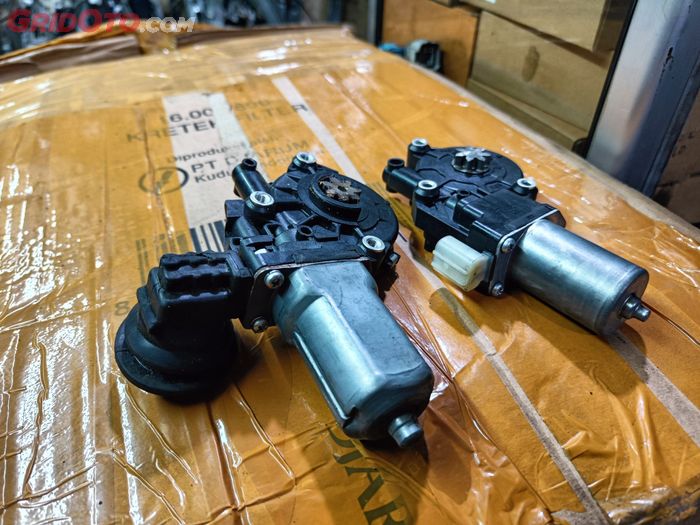 motor, kaca, power window, dinamo, karet pelipit, korsleting, Waduh, Motor Power Window Bisa Korsleting Cuma Karena Hal Ini