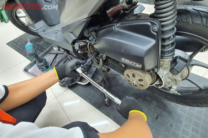 motor matic, kapan servis cvt, servis CVT, servis cvt motor matic, kapan servis cvt motor matic, Ternyata Tiap Kilometer Segini Motor Matic Wajib Servis CVT Biar Bebas Gredek