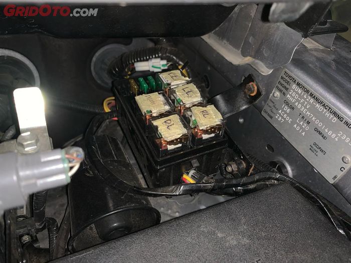 mobil, starter, dinamo starter, sekring, relay, Bukan Cuma Dinamo Starter, Ini Penyebab Starter Mobil Macet!