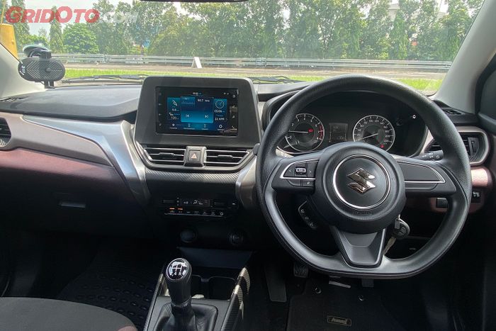mobil baru, interior, suzuki, Termurah, Suzuki Fronx, Begini Kabin Suzuki Fronx Varian GL, Termurah Tetap Terasa Mewah