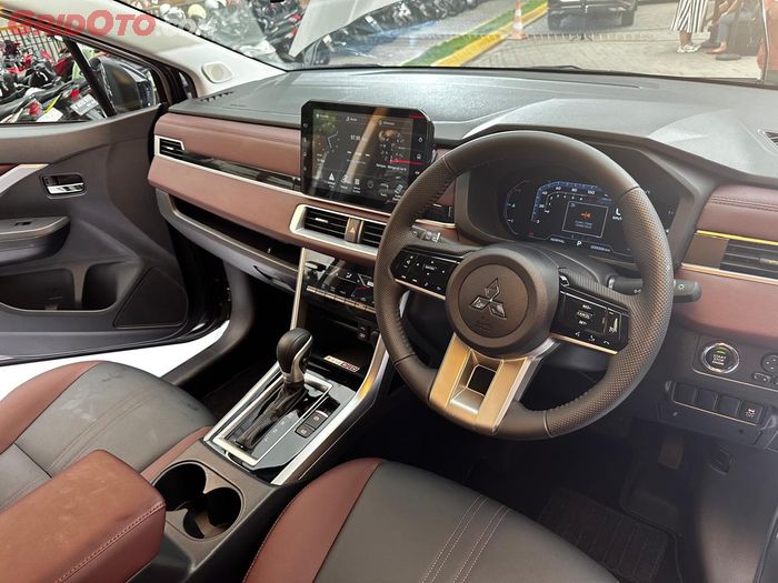 mitsubishi xpander, Xpander Cross, Harga Xpander Cross, New Xpander Cross, Xpander Cross Facelift, Xpander Cross Punya Tampilan Baru dan Keamanan Lebih Tinggi, Harga Mulai Segini