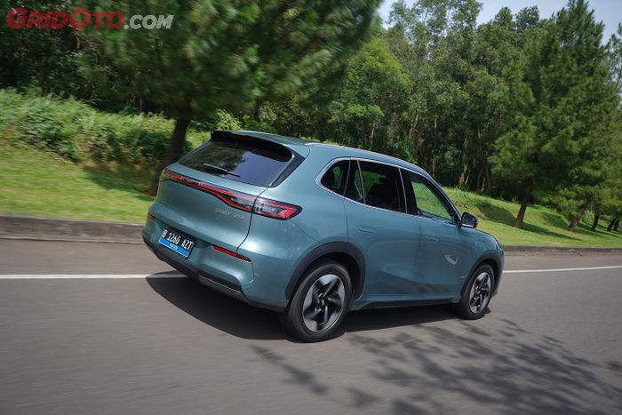 mobil baru, konsumsi listrik, Geely, Geely EX5, Otomotif award 2025, Berjaya Di Ajang OTOMOTIF Award 2025, Seirit Ini Listrik Geely EX5