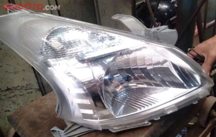 mobil, lampu, reflektor, mika, headlamp mobil, headlamp, Sebelum Beli Headlamp Mobil Copotan, Harus Perhatikan Bagian Ini!