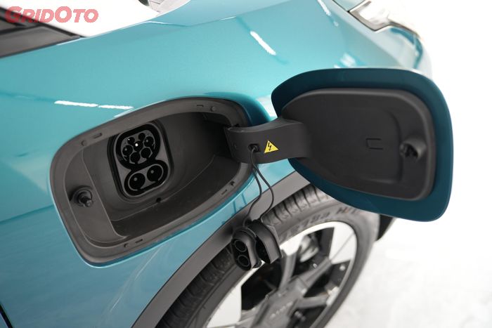 mobil, Charge, mobil listrik, Fast Charger, charger mobil listrik, Ini Alasan Fast Charging, Bikin Performa Baterai Mobil Listrik Menurun