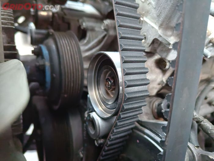 perawatan, karet, komponen, timing belt, usia pakai, Berapa Sih Usia Pakai Timing Belt Mobil? Ganti Sebelum Putus di Jalan