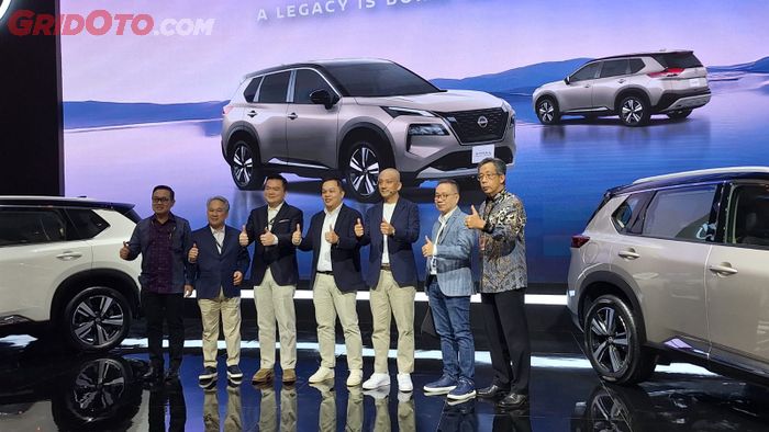 nissan, x-trail, GIIAS 2025, X-Trail T33, Nissan X-Trail T33 e-Power e-40RCE Resmi dijual di Indonesia, Segini Harganya !