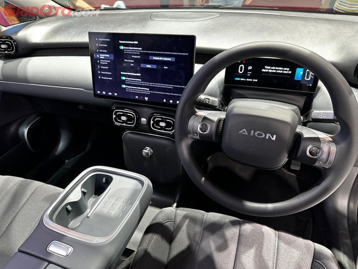 GAC Aion, AION UT, gac aion ut, Fitur AION UT, Teknologi AION UT, Cukup Sapa Hello Baby, Secanggih Ini Teknologi dan Fitur Keselamatan AION UT
