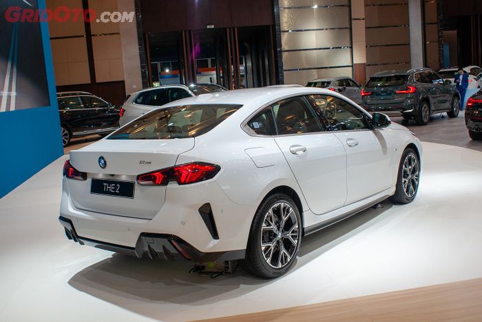 mobil baru, sedan, BMW 218i Gran Coupe, GIIAS 2025, Sudah CKD, Yuk Intip Spek dan Detail BMW 218 Gran Coupe Terbaru