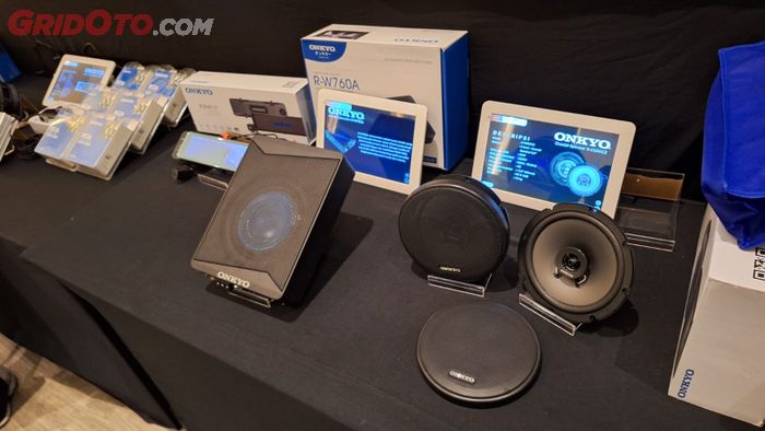 speaker, audio, head unit, Onkyo, Gandeng Kramat Motor, Onkyo Resmi Jualan Part Audio Mobil di Indonesia