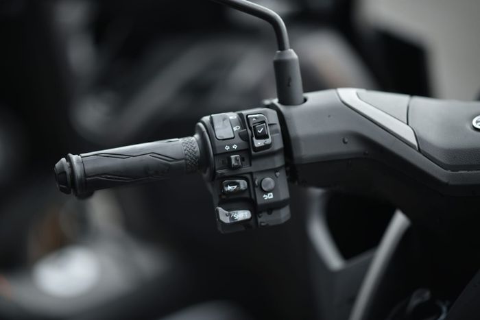 Maxi Day, NMAX Turbo, YECVT, Y-SHIFT, cara pakai y-shift, maxi day 2025, Touring Makin Ngacir, Gini Cara Pakai Fitur Y-Shift Yamaha NMAX Turbo