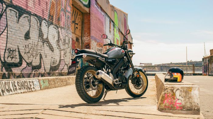 motor baru yamaha, pelek jari-jari, Yamaha Eropa, Yamaha XSR 155, Yamaha XSR 125, yamaha xsr 125 legacy, Yamaha XSR 155 Muncul Versi Pelek Jari-jari, Begini Tampilannya