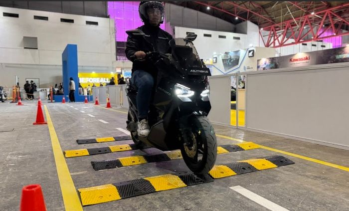 motor listrik, MAKA Motors, Maka Cavalry, Periklindo Electric Vehicle Show (PEVS) 2025, Biar Nggak Penasaran, Motor Listrik MAKA Cavalry Bisa Dicoba di PEVS 2025