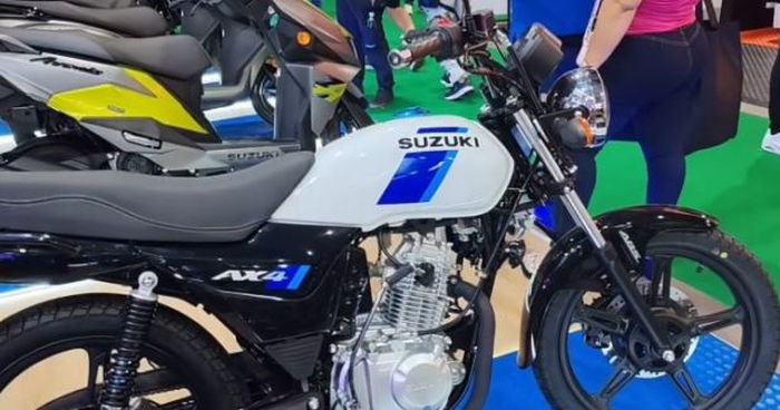 kolombia, motor baru, suzuki thunder 125, suzuki ax4, Motor Baru Suzuki Ini Mirip Keluaran Tahun 1990-an, Tapi Fiturnya Sudah Canggih