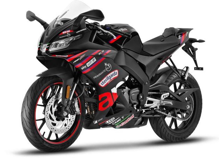 motor sport, aprilia rs-gp, Honda CB150 Verza, Aprilia RS 125 GP Replica, Mirip Motor Balap MotoGP, Sportbike 125 cc Aprilia Ini Powernya Ngalahin CB150 Verza