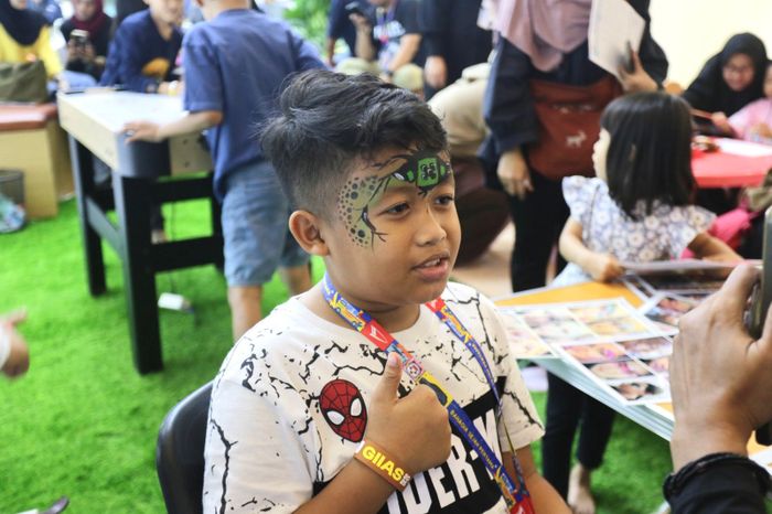 suzuki, face painting, lomba mewarnai, booth suzuki, GIIAS 2025, Suzuki Adakan Kegiatan Ramah Anak Selama GIIAS 2025, Mewarnai Sampai Face Painting