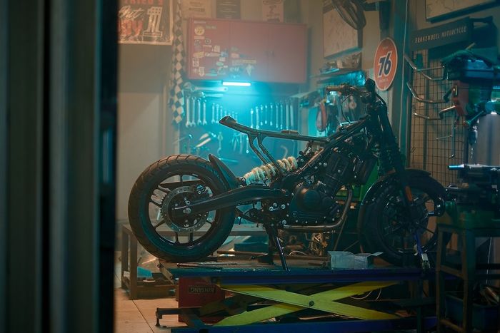 Motor Kustom Royal Enfield, Royal Enfield Groove FT 450, Custom War 2025, Royal Enfield Phoenix, Royal Enfield Delta, Royal Enfield GRR FT 450, Royal Enfield Hebohkan Custom War 2025, Luncurkan Motor Kustom Groove FT 450 Karya Builder Ini