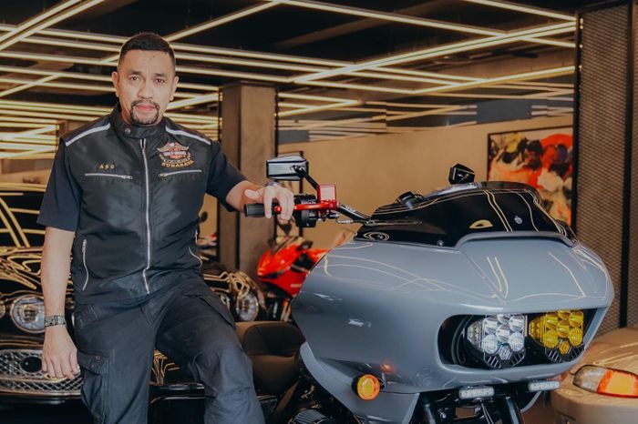 lawan arah, land rover, Ahmad Sahroni, melawan arah, Denpasar Bali, Hobi Land Rover Ijo Bikin Gelagapan Motor dan Mobil di Bali Dipantau Anggota DPR, Ahmad Sahroni Bilang Begini