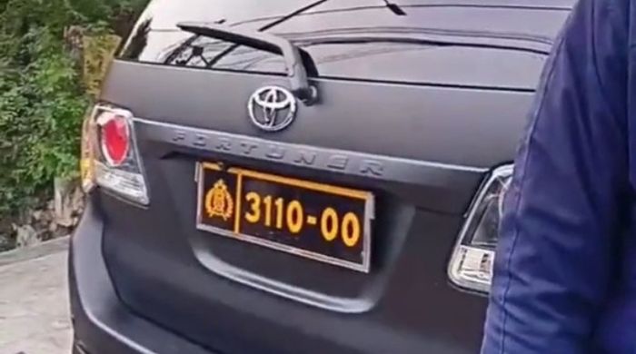tilang elektronik, ETLE, pelat dinas TNI, Pelat Nomor Dinas TNI, Pelat Dinas Polri, Istilah Kebal Hukum Sirna, Mobil Pelat Dinas TNI sampai Polri Tunduk dengan Alat Ini