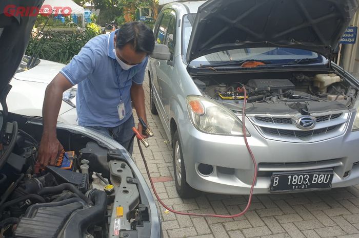mobil bekas, aki mobil, aki mobil soak, penyebab aki cepat soak, penyebab aki mobil soak, penyebab aki mobil cepat soak, apa penyebab aki mobil cepat soak, Aki Mobil  Bekas Kalian Cepat Soak, Inilah Beberapa Hal Penyebabnya