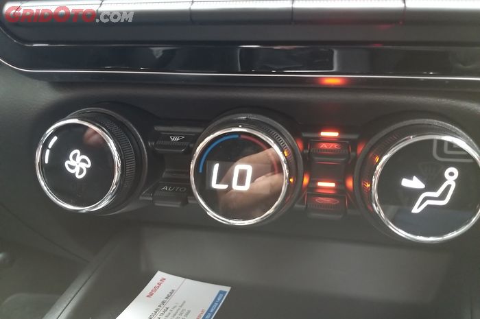 AC tidak dingin, evaporator ac mobil kotor, AC mobil panas, ac bau apek, AC Mobil Bikin Kabin Lembab dan Bau Apek? Bisa Jadi Ini Penyebabnya