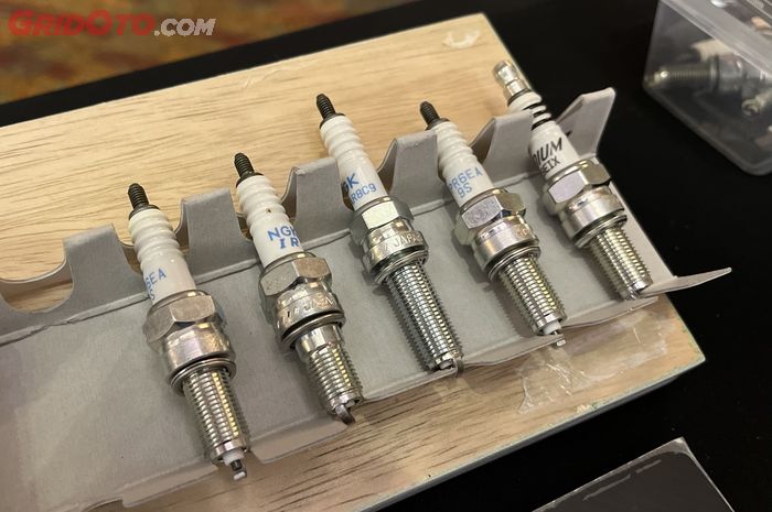 panas, pembakaran, busi, Overheat, heat range, sistem pendingin, Mesin Overheat Bisa Karena Salah Pakai Tipe Busi, Nih Penjelasannya