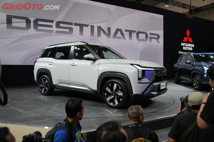 mitsubishi, GIIAS 2025, Mitsubishi Destinator, Destinator, GIIAS 2025 Mitsubishi Destinator Rilis Harga, di Bawah Rp 500 Juta