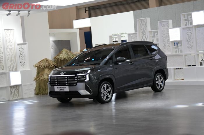 Hyundai, dealer hyundai, Hyundai Stargazer Cartenz, Hyundai Stargazer Cartenz dan Cartenz X Mejeng di GIIAS 2025, Sudah Bisa Pesan di Dealer?