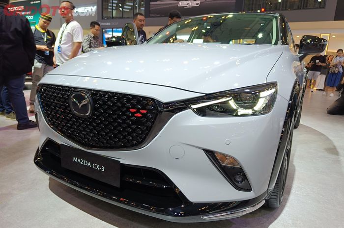 mazda, performa, part, GIIAS 2025, Cx-3 Kuro, Cx-3 Pro Autoexe, Intip Perbedaan Mazda CX-3 Kuro dengan CX-3 Pro AutoExe di GIIAS 2025