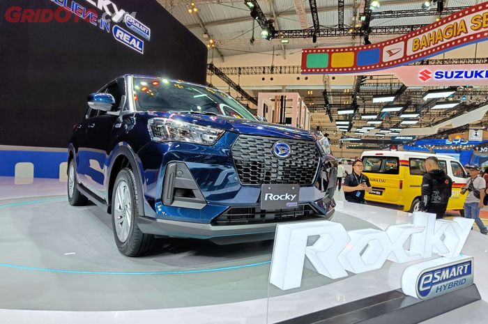 baterai, teknologi, harga, mesin, Rocky Hybrid, GIIAS 2025, Teknologi Daihatsu Rocky Hybrid, Mesin Bensin Buat Ngecas Doang