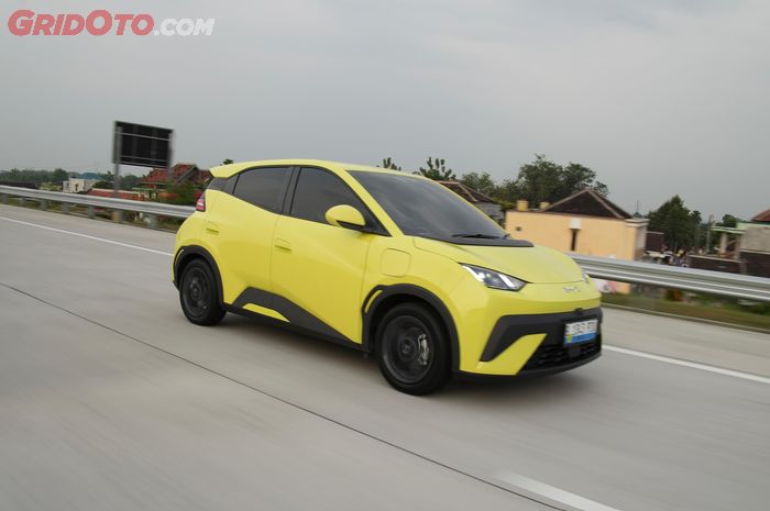 mobil listrik, mobil listrik BYD, BYD Atto 1, Skema Kredit BYD Atto 1, Cicilan BYD Atto 1, Skema Kredit BYD Atto 1 Tipe Tertinggi, Cicilan Cuma Segini Per Bulan