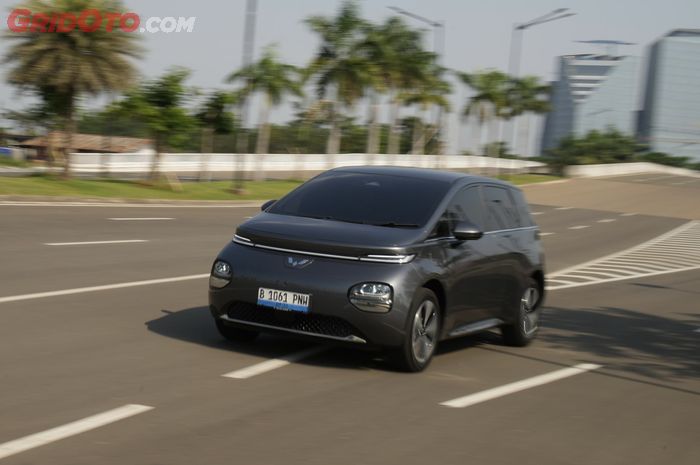 wuling, akselerasi, mobil listrik, Wuling Cloud EV, Cloud EV, Di Balik Tampangnya Yang Imut, Wuling Cloud EV Bisa Lari Sekencang Ini