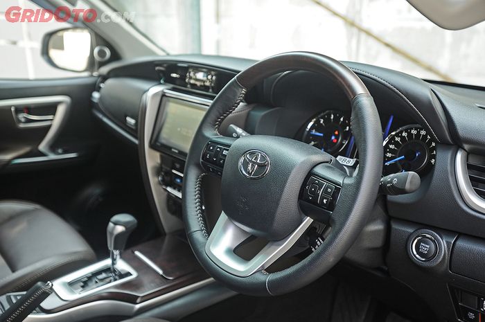 power steering, tie rod, rack steer, power steering bocor, power steering mobil rusak, Power Steering Berat Sebelah? Jangan Langsung Ganti Rack Steer!