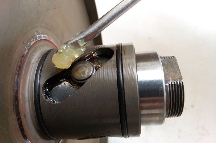 grease, deltalube, grease CVT, cvt motor matic, Ternyata Begini Ciri Grease CVT Motor Matic Rusak dan Minta Ganti