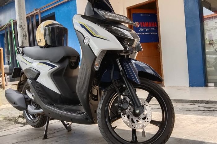 motor matic, geber motor matic, motor matic jangan digeber saat di standar tengah, Ini Sebabnya Motor Matic Jangan Asal Geber Saat di Standar Tengah