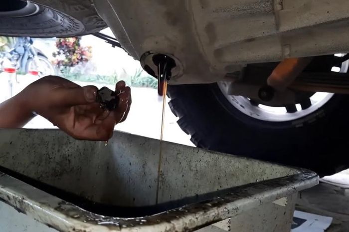 komponen, oli gardan, keausan, gesekan, Oli Gardan Mobil Sering Lupa Diganti, Ini Dampak Jangka Panjangnya